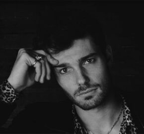 Geoffrey K - voice artist