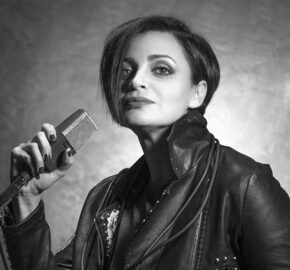 Monica V - voice artist