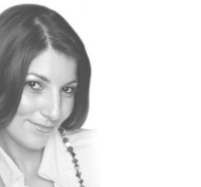 Portrait of the voice artist Raffaella F