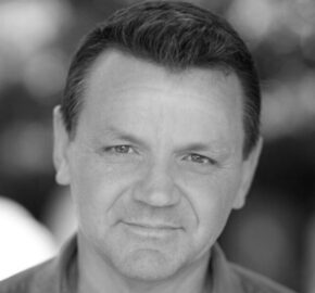 Wayne F - voice artist