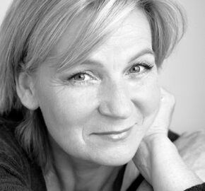 Caroline G - voice artist