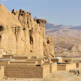 Buddha of Bamyan, representing Dari voice-over talent history