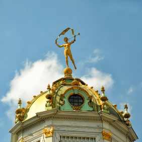 English to Flemish subtitling service