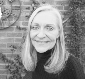 Sharon M - voice artist