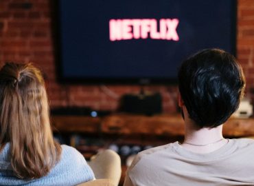 Couple watching Netflix