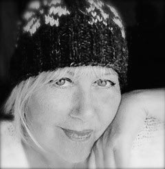 Photo of US English voice over artist, Ellie